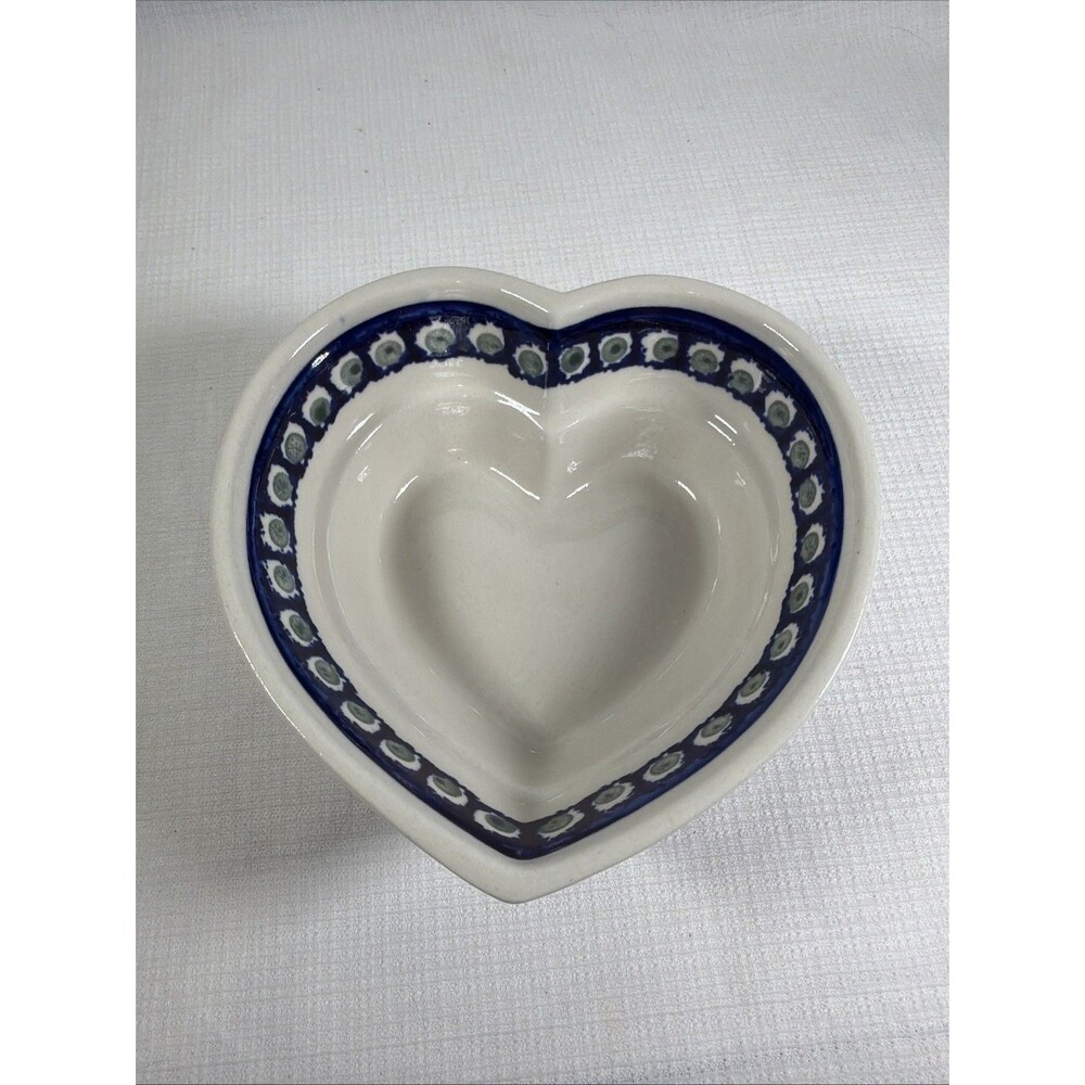 Polish Pottery Heart Shaped Bowl Boleslawiec Hand Made Backstamp Peacock Eyes
